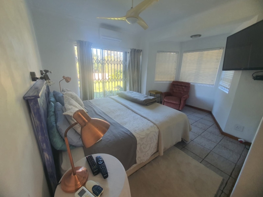 To Let 4 Bedroom Property for Rent in Beacon Bay Eastern Cape